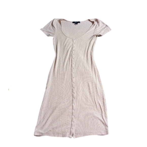 Forever 21 Dresses & Skirts - NwoT! Cute forever 21 nude color t-shirt dress medium